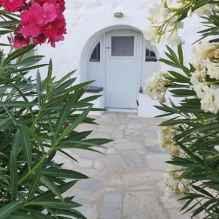 Beautiful Seaside House On The Apartment *