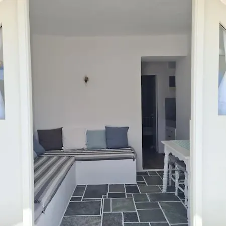 Beautiful Seaside House On The Platis Gialos (Sifnos)